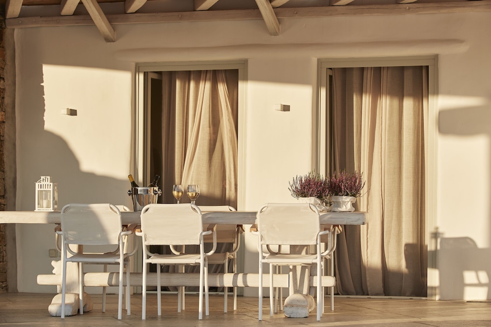 Ammos Villas In Houlakia