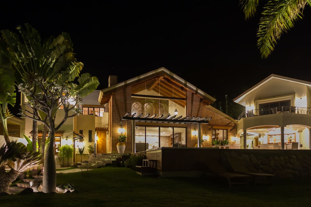 Hotel Lindo Ajijic Bed & Breakfast