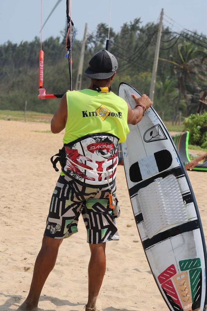 Dolphin Beach Kalpitiya