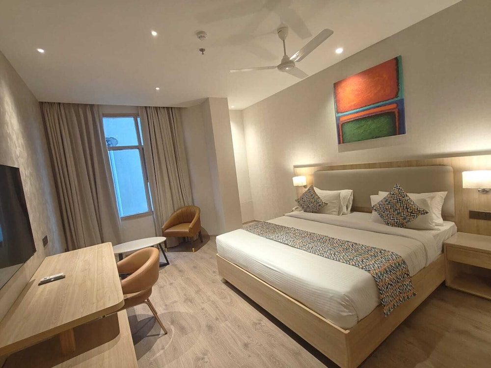 Bluestone Prime by The Cosy Hotels