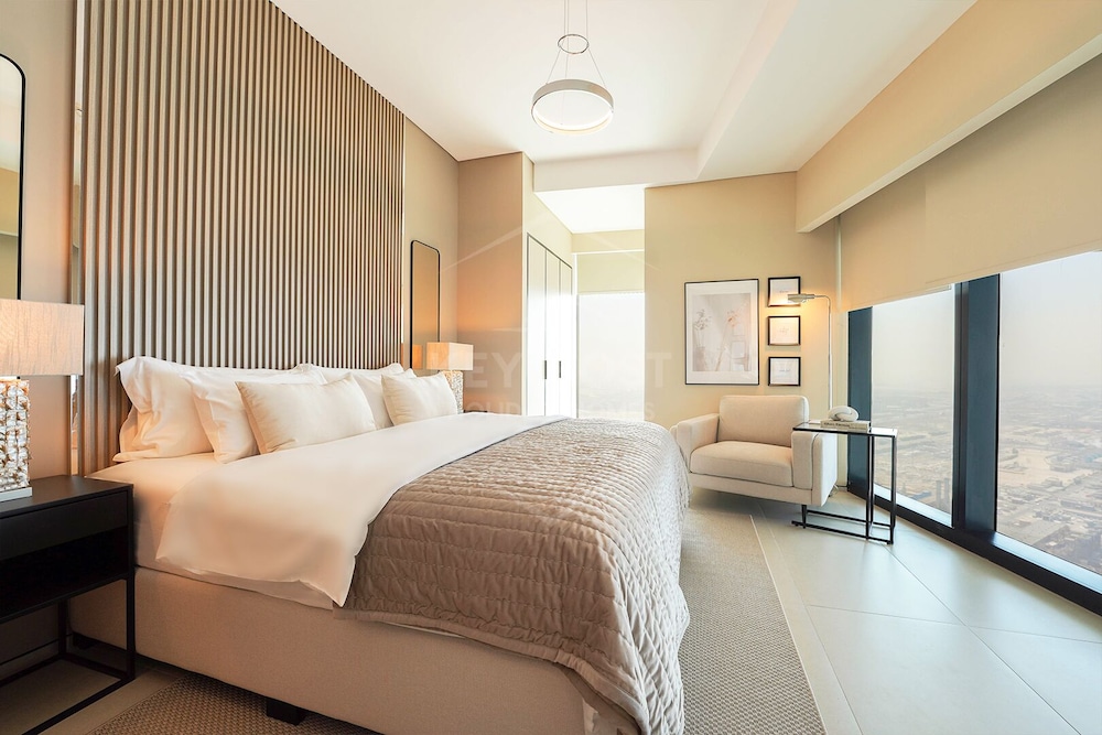 KeyHost - Address Beach Residences