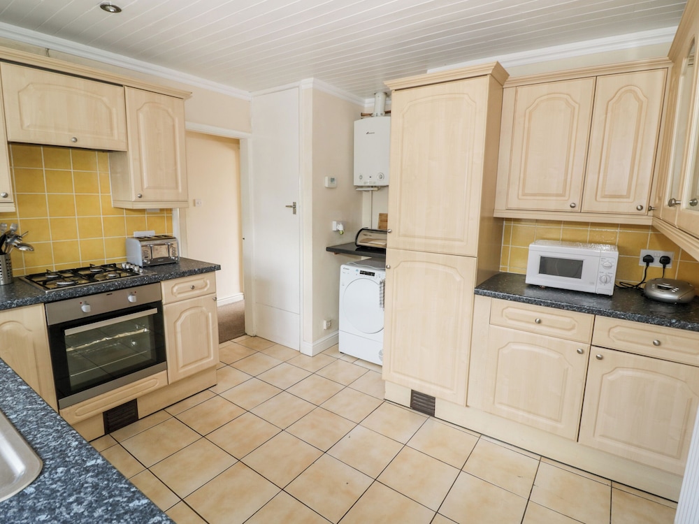 Lynsted Lodge view 5