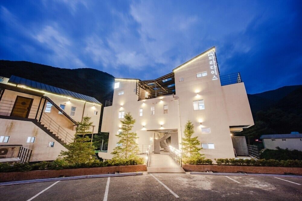 Ulsan Paradise Pension