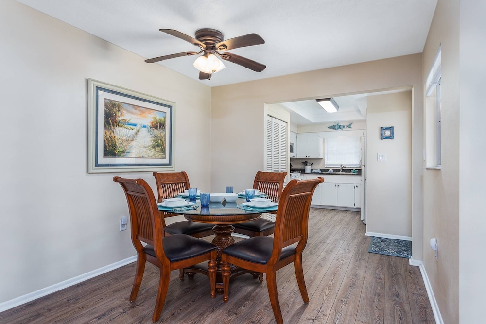 Vista Hermosa Casita Near the Beach - Property Image 32
