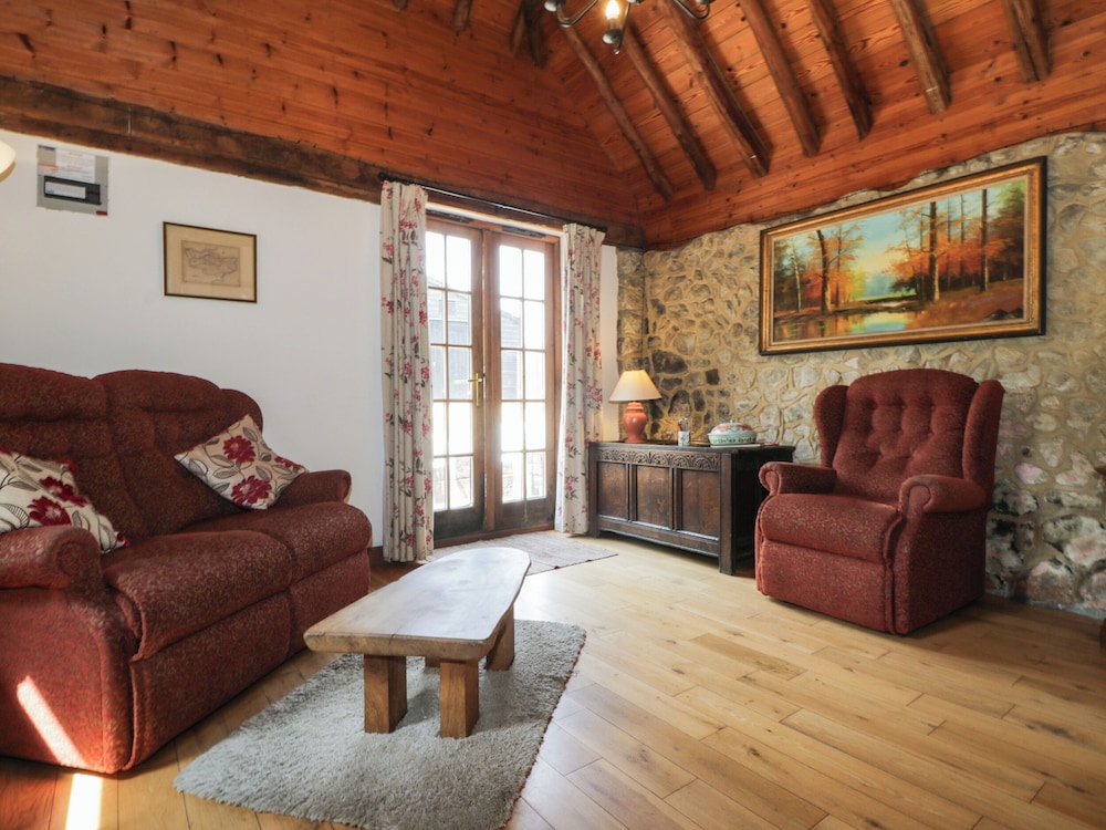 Maidstone Vacations - Bolton Barn - Property Image 1
