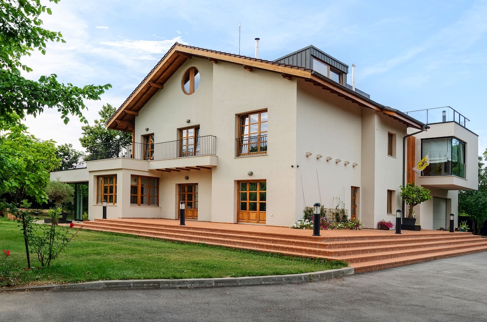 Cherry Orchard Residence