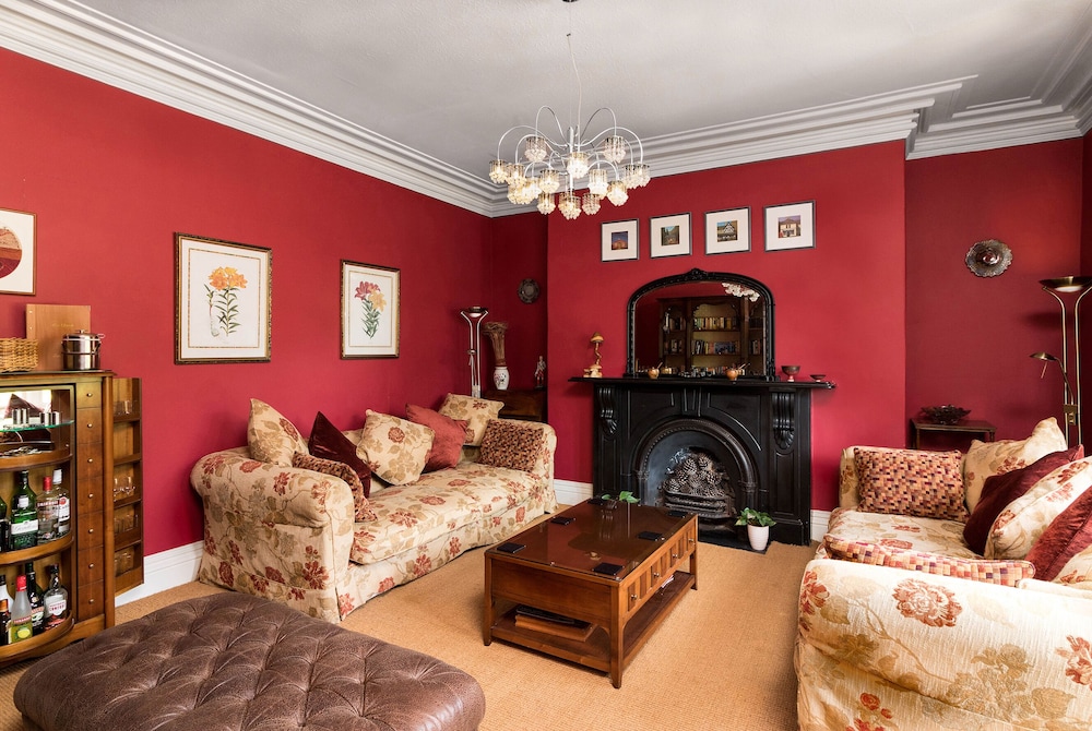 Ffarm Country House