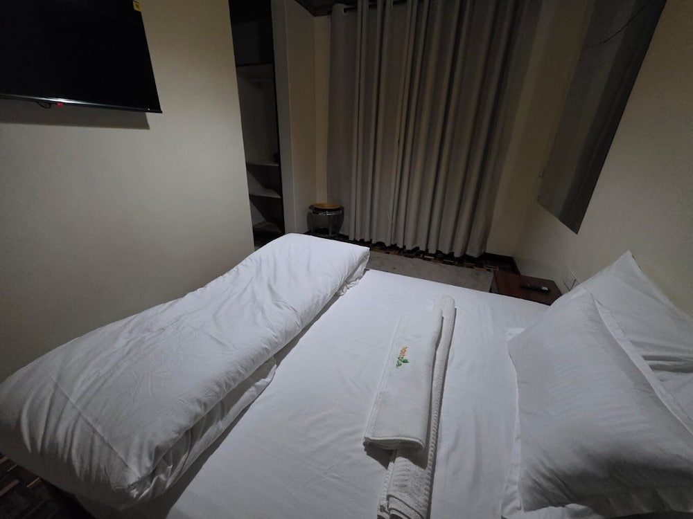 Lux Suites Hostpoa Airbnb's Eldoret
