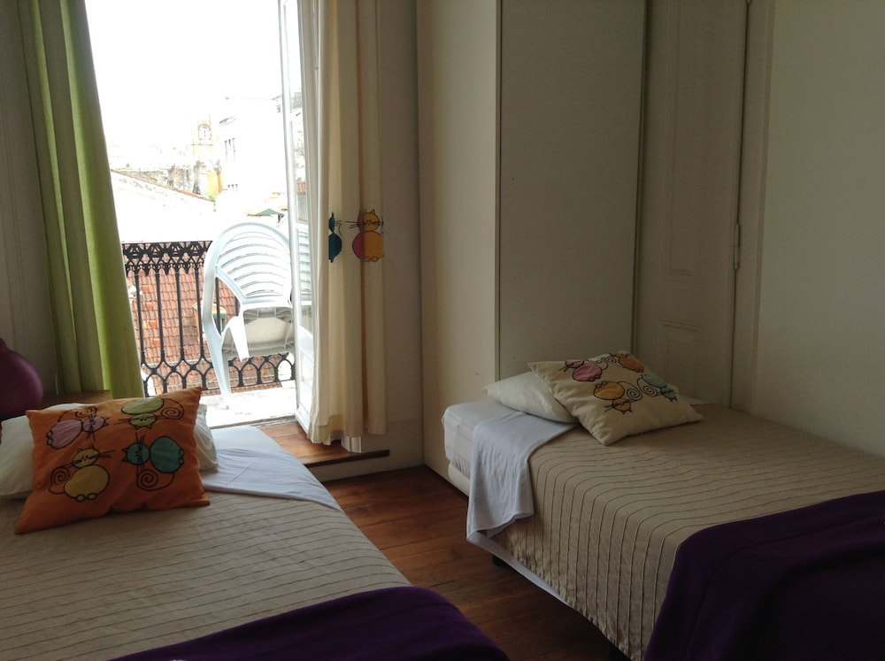 Lisbon RiverView Hostel