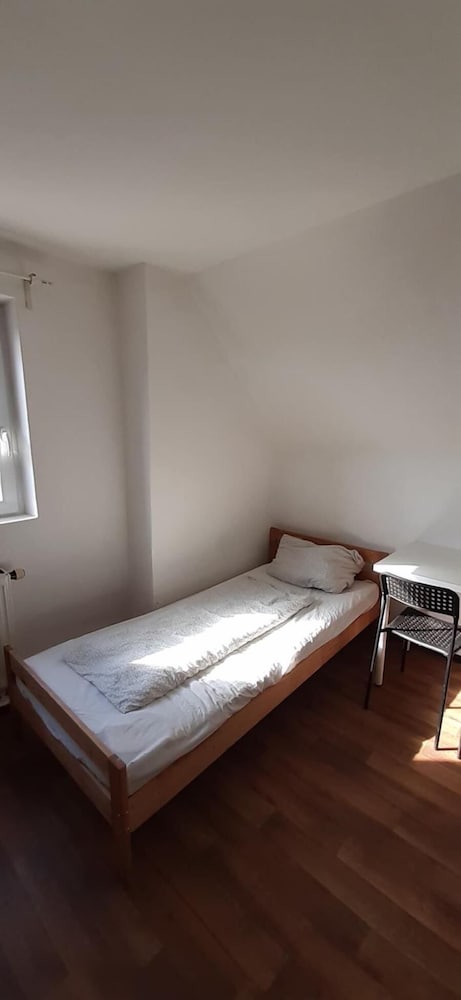 2-Rent Group Hostel Apartments EVE74
