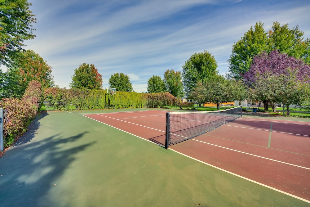 Sandpoint Vacations - Modern Sandpoint Home w/ Lake Pend Oreille View! - Property Image 17