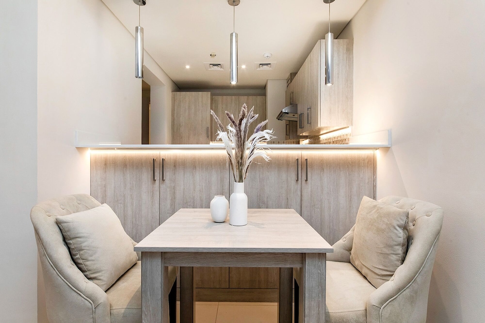 Cozy 1BR in Seven Palm