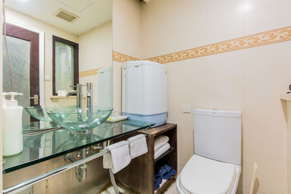 New Space New Hotel (Zhongshan Park)