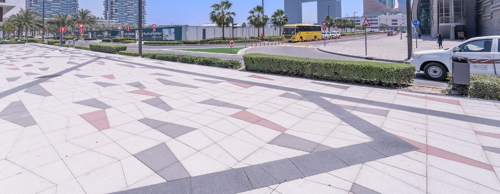 Vogue - Dubai Frame View