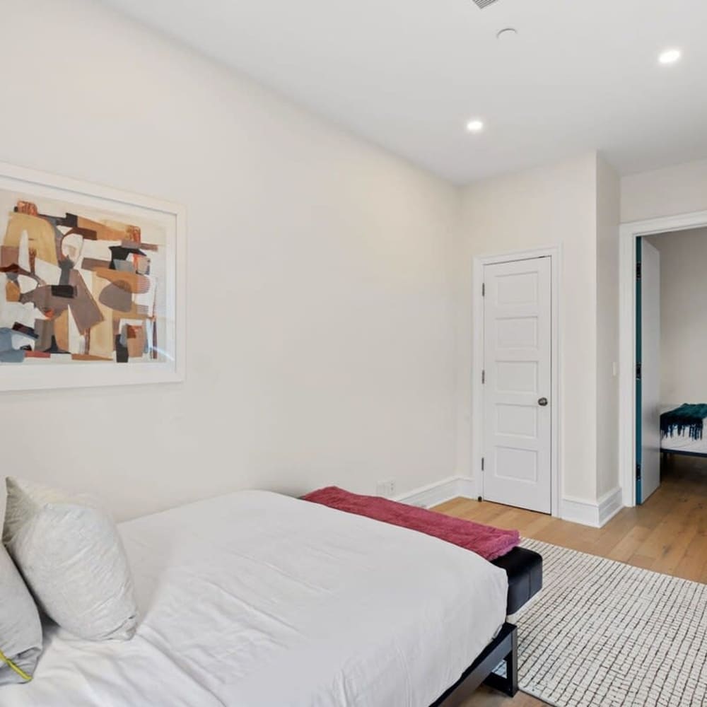 Riverside by Rove Travel 7BR Modern Townhouse