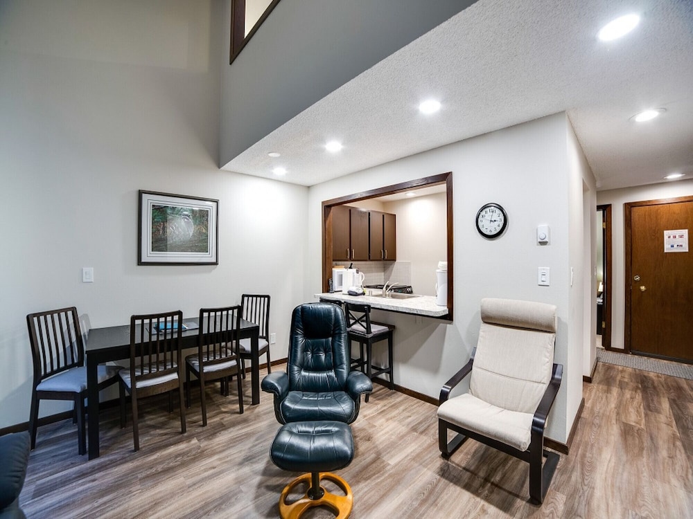 Mt Baker Lodging Condo 68 - Sleeps 4 view 5