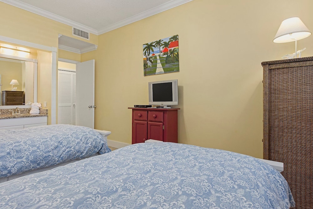 Romar House by Southern Vacation Rentals