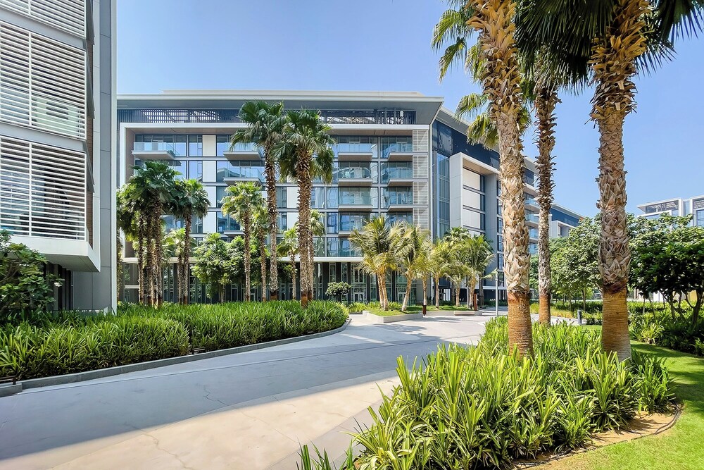 Luxury 3bdr on Bluewaters island