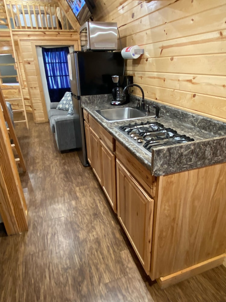 Do Drop Inn RV Resort and Cabins view 4