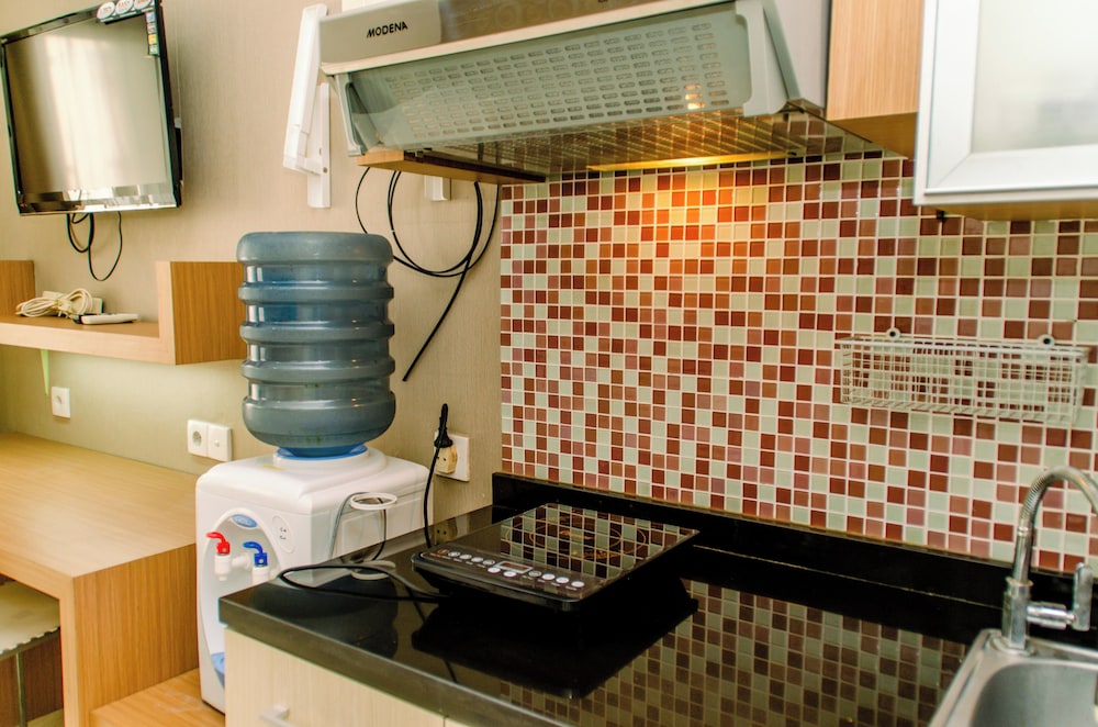 Comfy And Warm Studio At Taman Melati Margonda Apartment