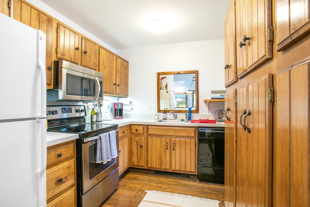 3a Grouse Glen 3 Bedroom Condo