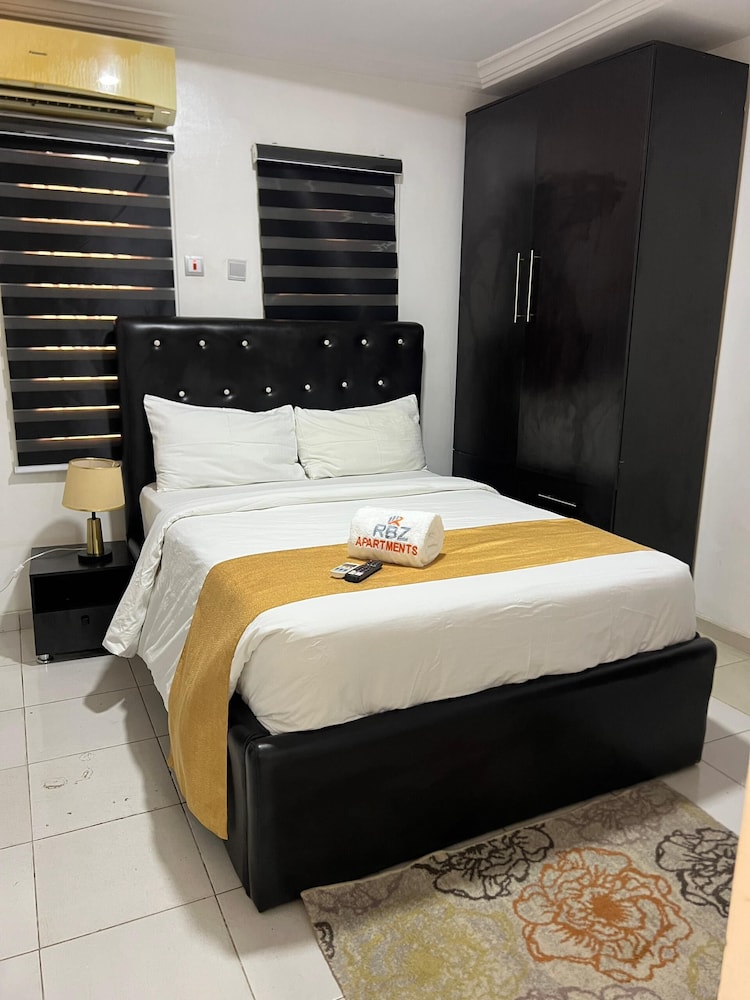 RBZ Apartments