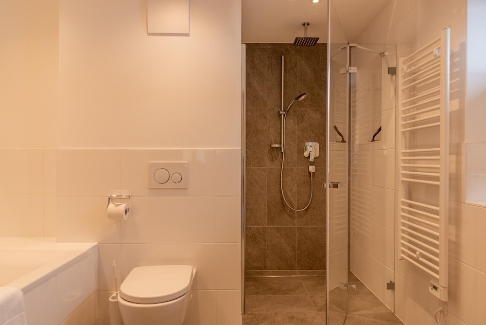 Finest Villa Zell am See - Penthouse Sauna