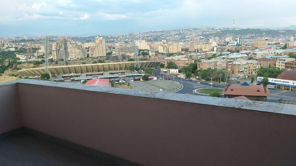 Stay Inn next to Dalma Mall