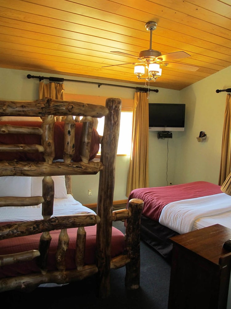 Convict Lake Resort