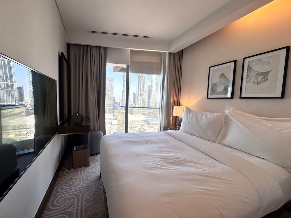 Durrani Homes – Dubai Mall Fashion Avenue