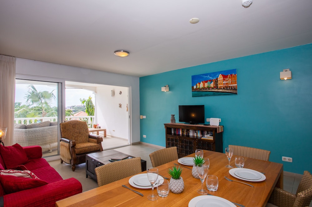 Blue Bay Apartments
