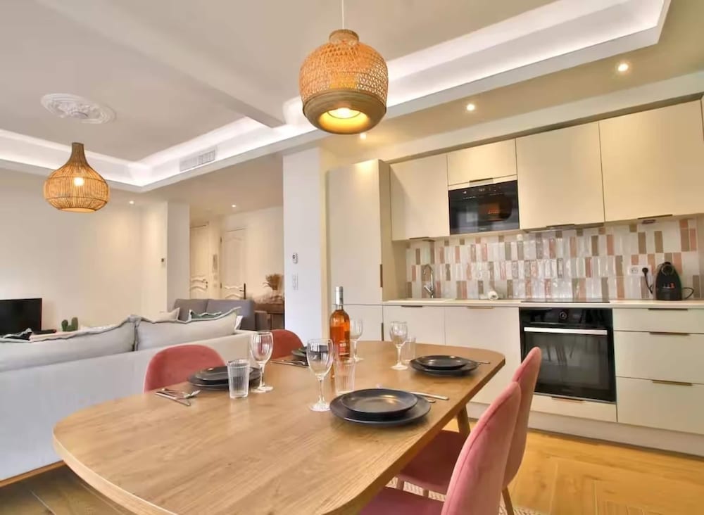 Apartment in Antibes Near Sandy Beaches