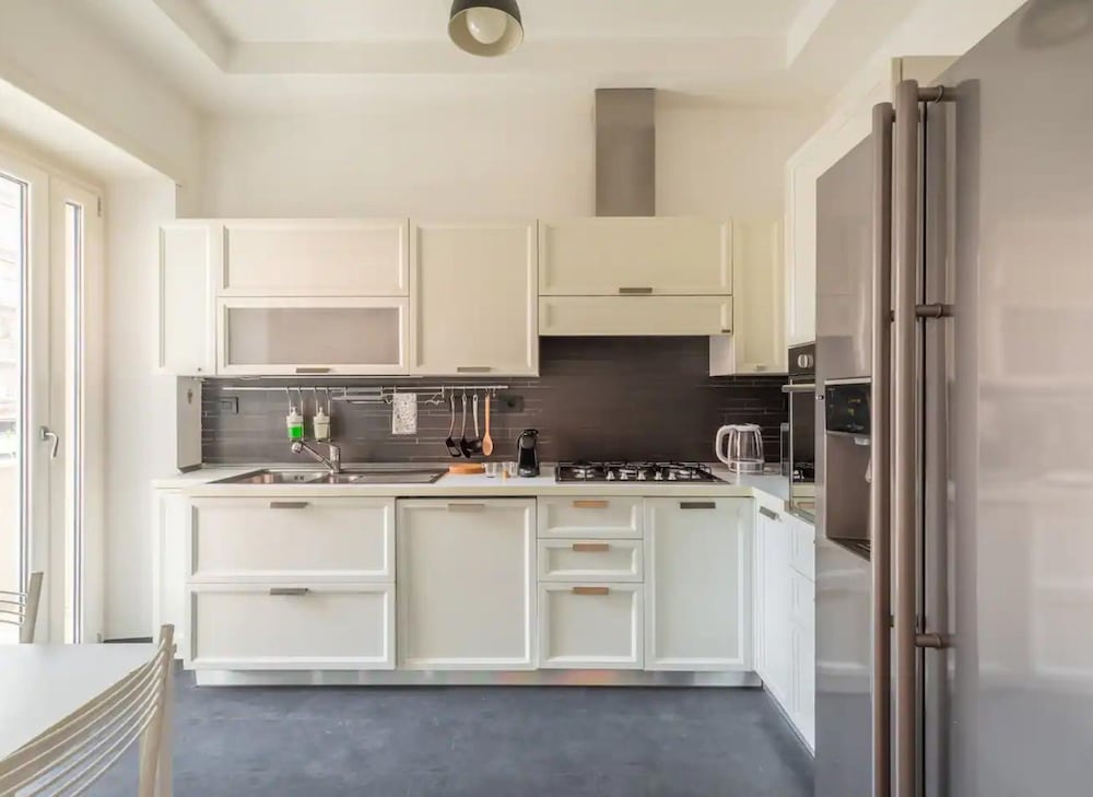 Elegant and bright property Rome Italy