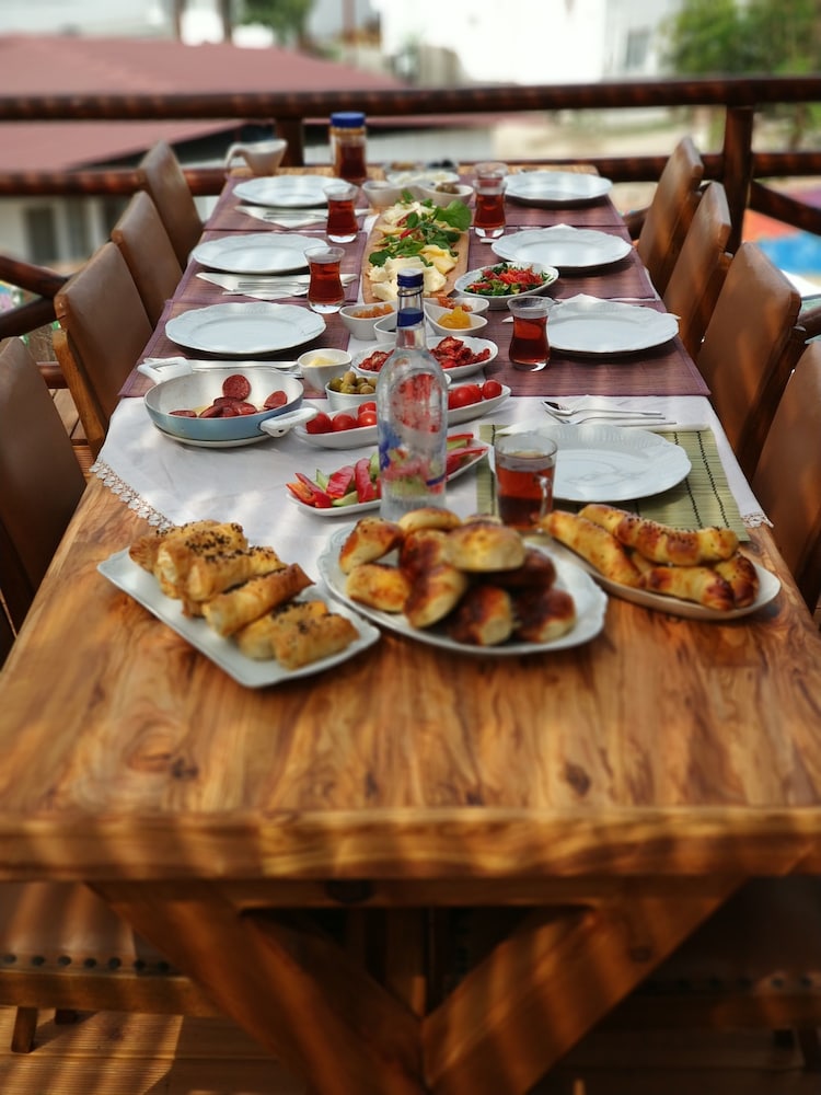 Kirazli Sultan Konak