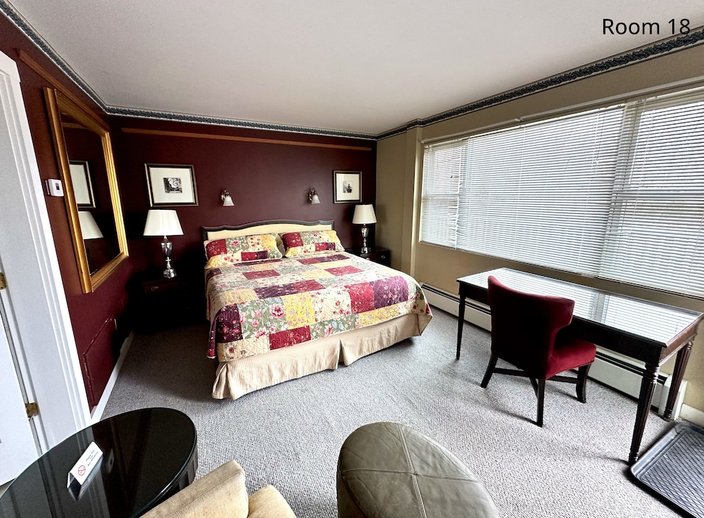 The Northport Inn & Lodge