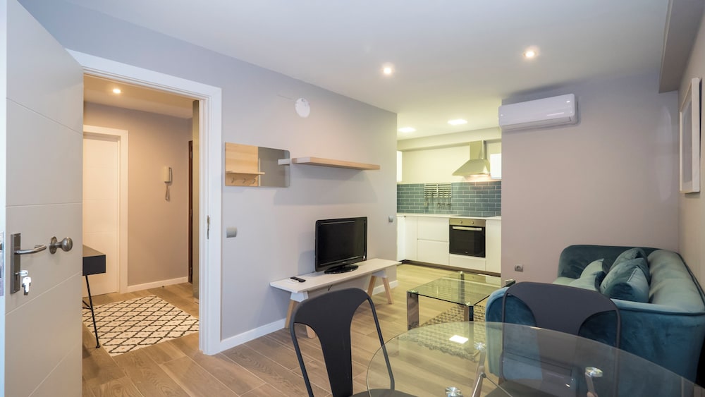 BeBarceloner Apartments San Marti Apar