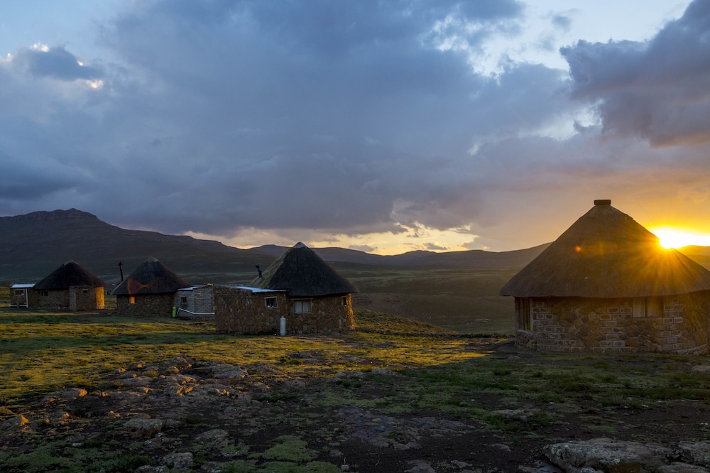 Sani Stone Lodge