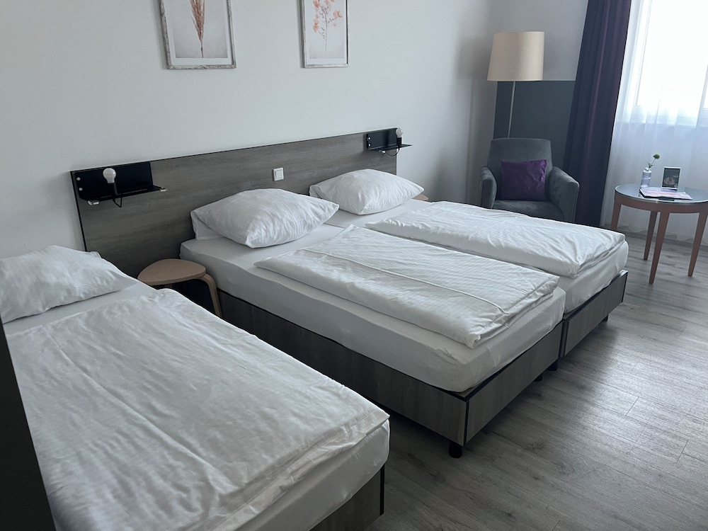 Berlin Vacations - PRIMA Inn HOTEL HOF NEURUPPIN - Property Image 19