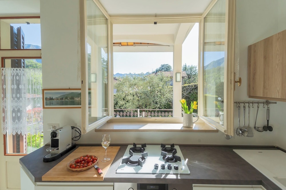 Villa Ida by Rent all Como