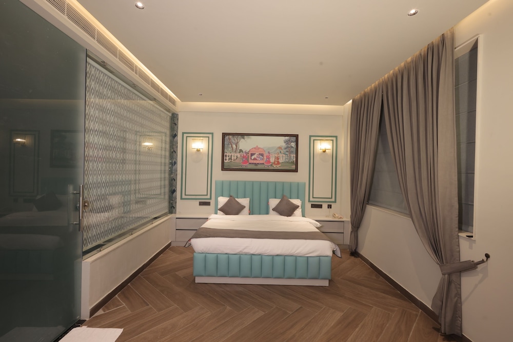 Wedcation by Tivoli, Israna