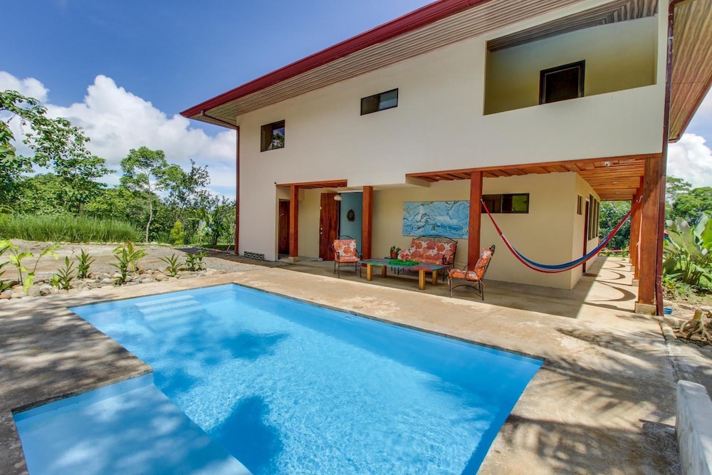 Valley of Dreams Eco Lodge Room