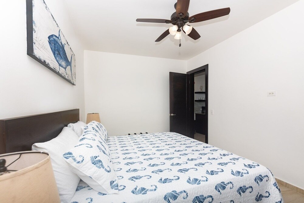Seahorse Escape #4 1 Bedroom Condo