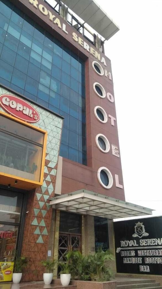 Hotel Royal Serena