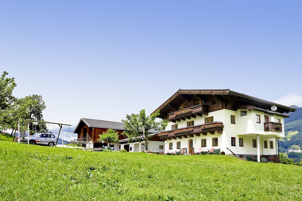 Bio-Bauernhof Vordergugg