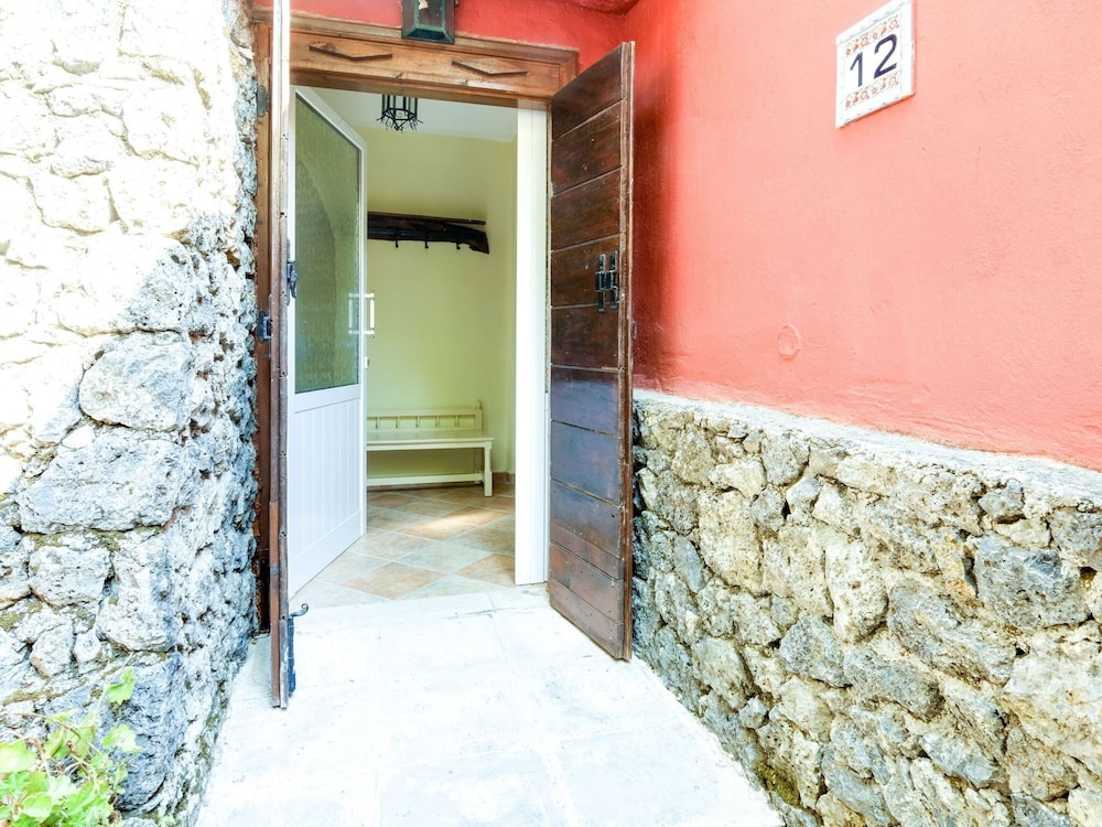 Spacious Apartment in Paleokastrites view 2