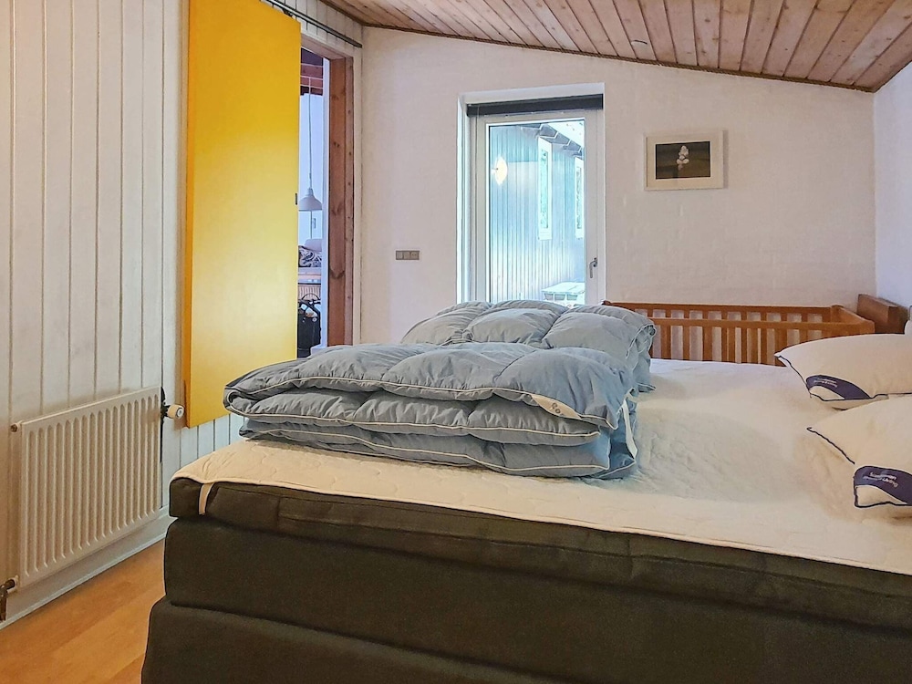 10 Person Holiday Home in Hadsund view 4