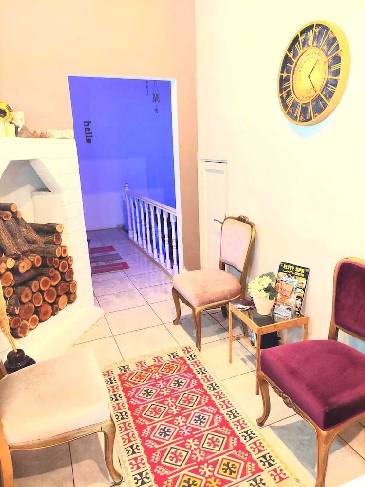 La Bella Otel - Image 9