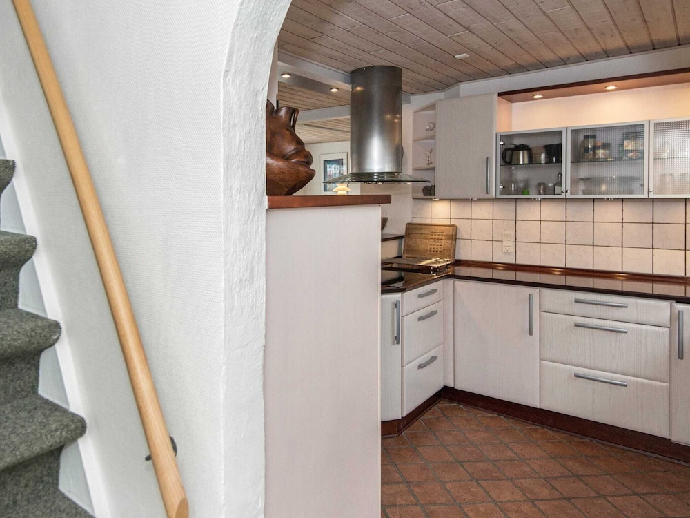 4 Person Holiday Home in Grenaa view 4