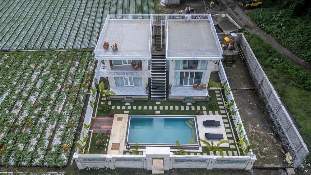 Hayana Villa