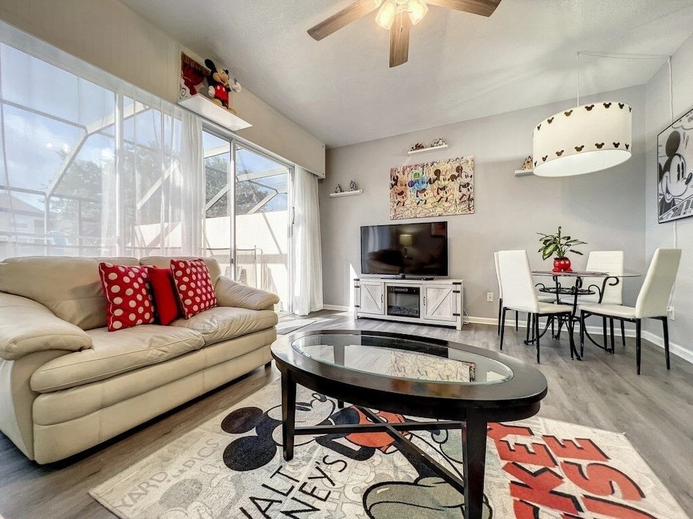 3br Townhome W/pool In Windsor Palms Resort 3 Bedroom Townhouse